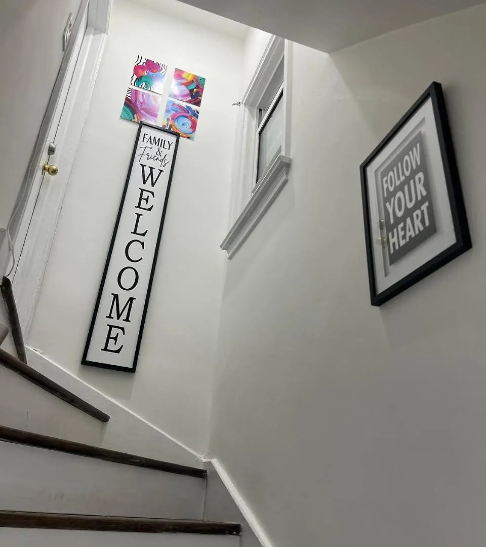 Homestay #1 Convvy-Nient Residence! Toronto