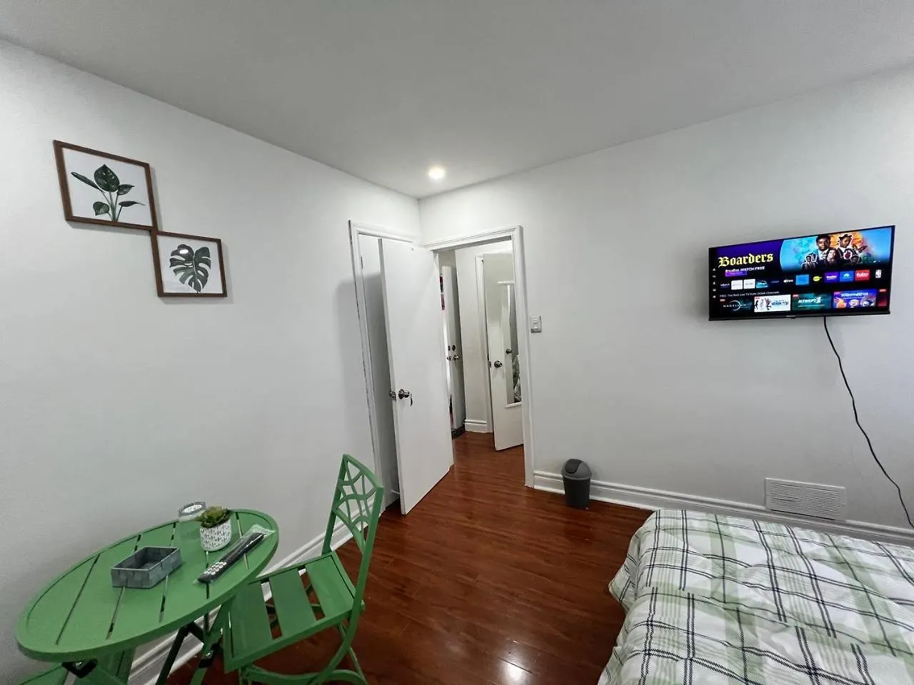 #1 Convvy-Nient Residence! Toronto 0*,