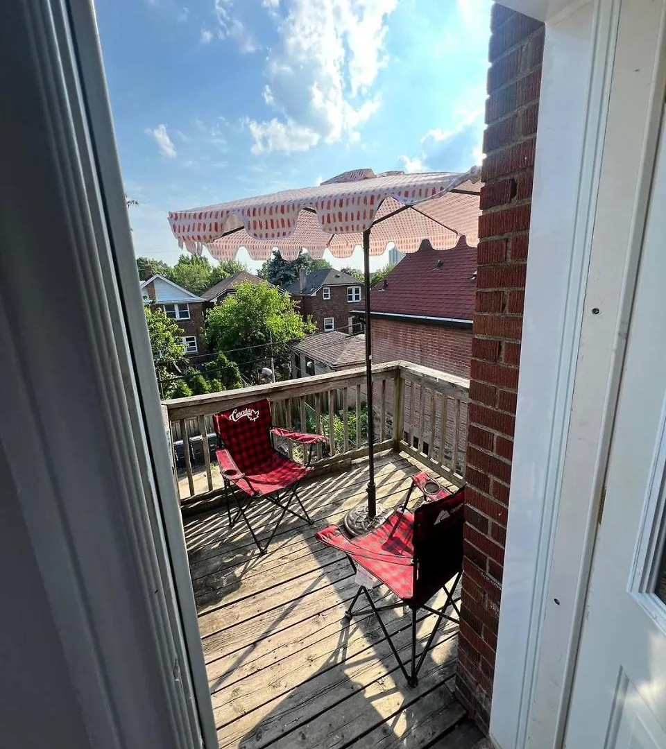 #1 Convvy-Nient Residence! Toronto Homestay