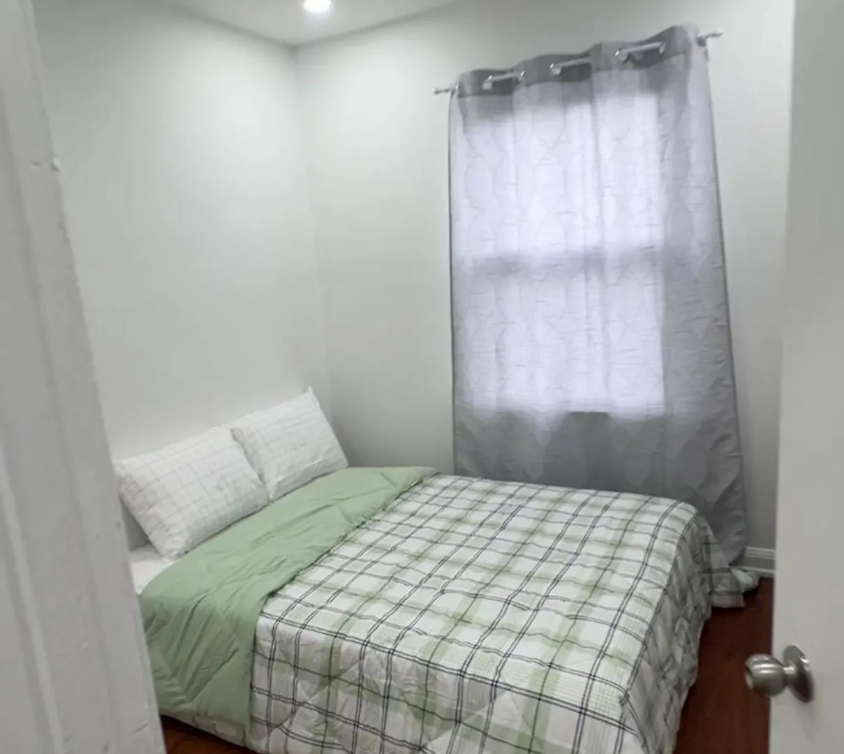 Homestay #1 Convvy-Nient Residence! Toronto